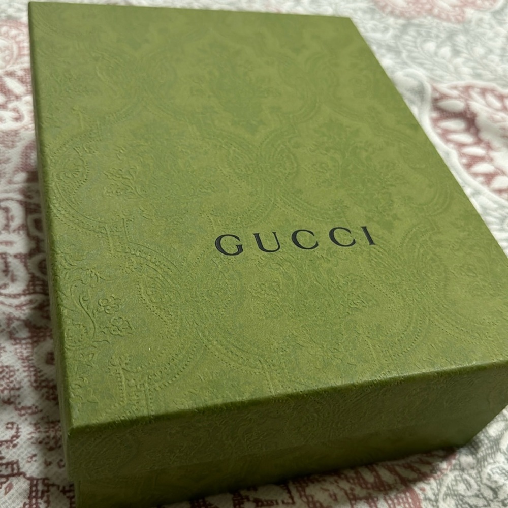 🆕 Gucci Box!! - Picture 3 of 13